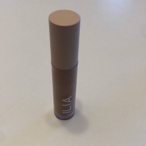 New Ilia Liquid Powder Eye Tint eye shadow in Adobe - Picture 2 of 3